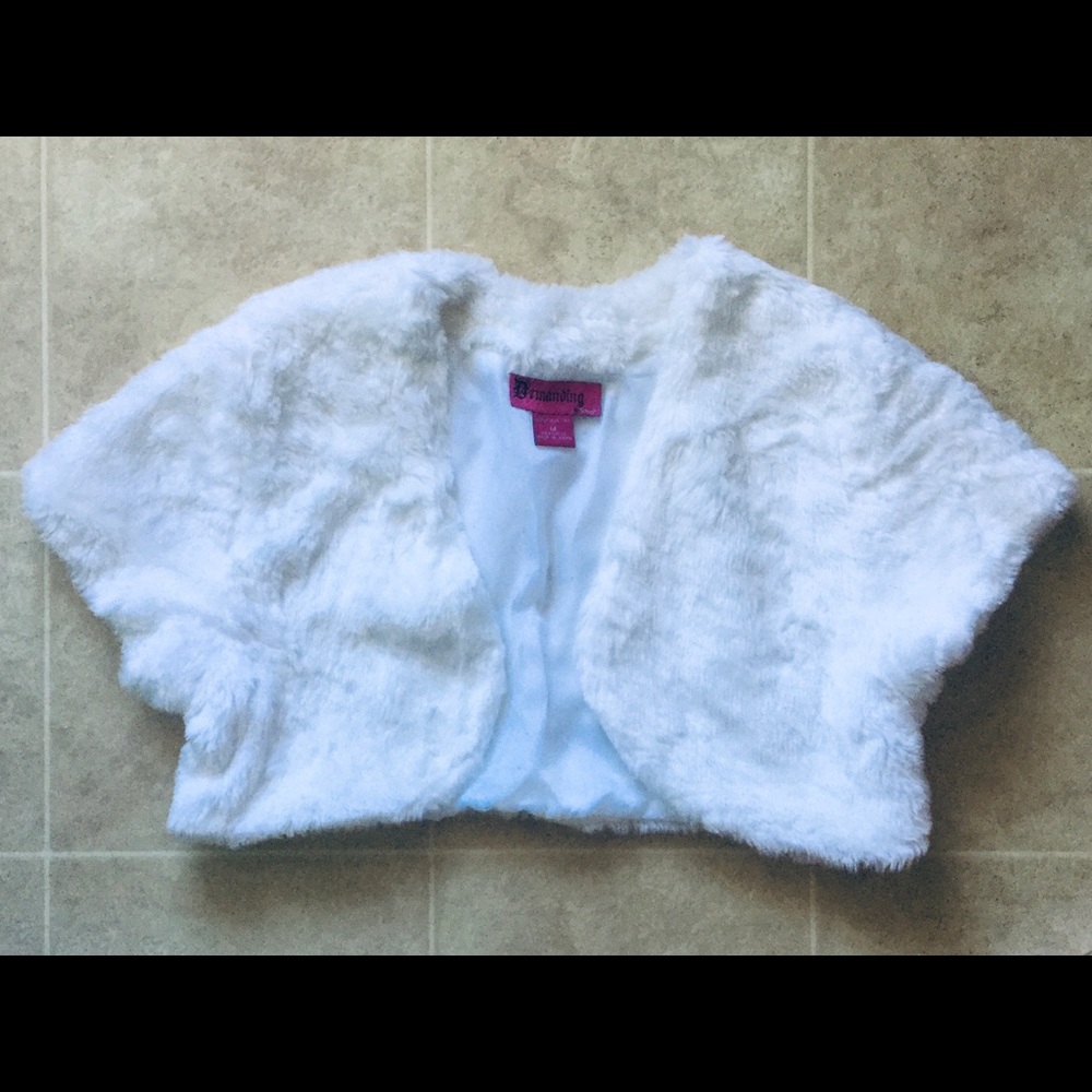 ⭐️ GIRLS FAUX FUR DRESS COAT ⭐️